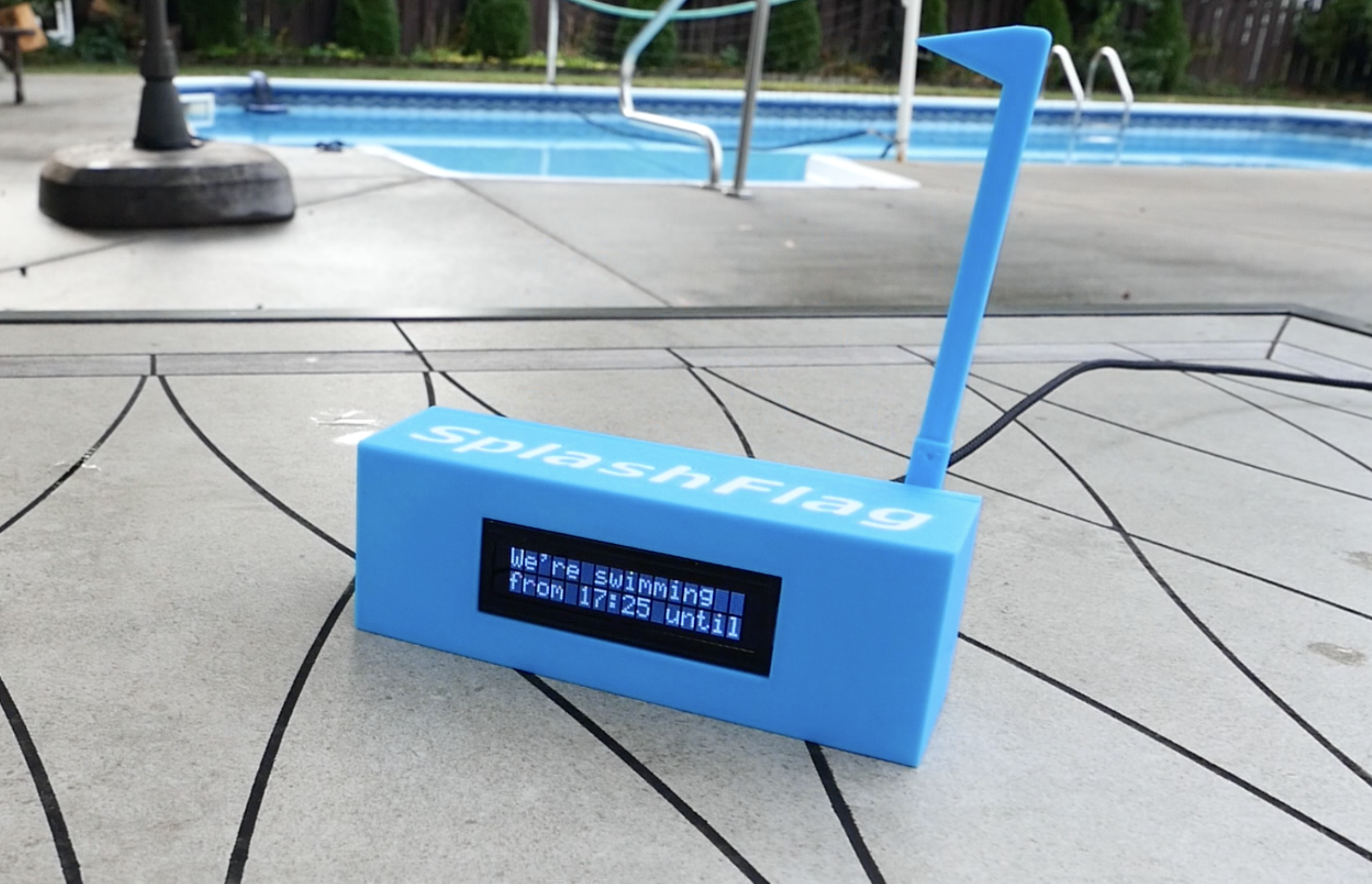 The SplashFlag Notification Device